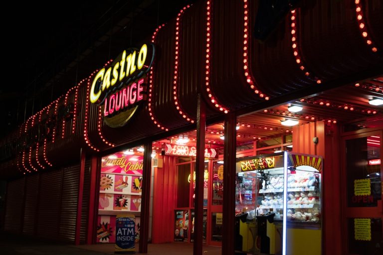 Exploring the World of Free Social Casino Games: Fun Without the Risk